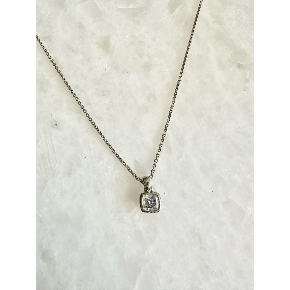 Nadri pendant square setting necklace